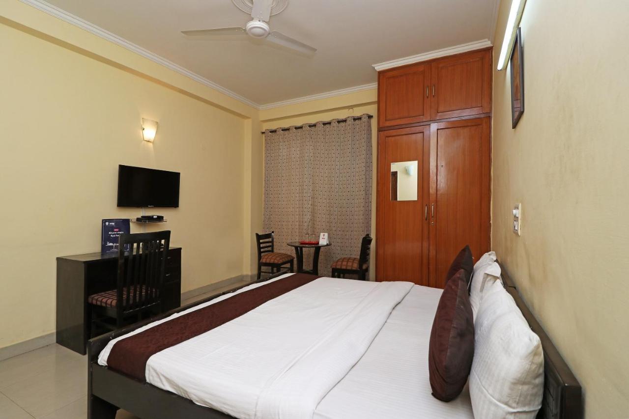 Hotel Oyo 6608 Sector 56 Badshahpur Exterior foto